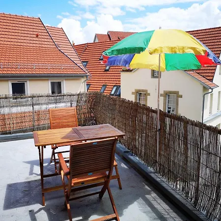 Charmante Zentral בית הארחה