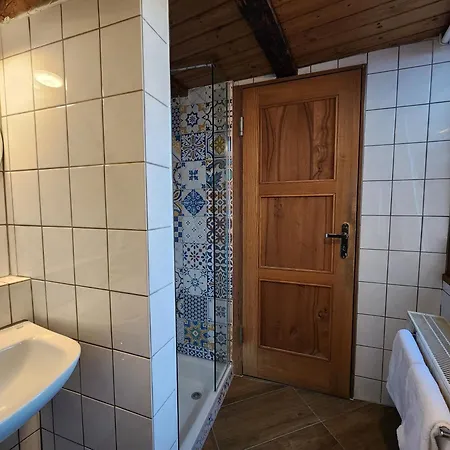 Charmante Zentral 4* רויטלינגן